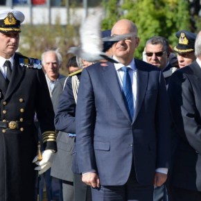 «Τιμητική» άδεια στον υπαξιωματικό της πύλης από τον Δένδια αλλά «αθώος» και ο&nbsp;ναύαρχος