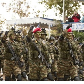 «Περνάει ο Στρατός, της Ελλάδος φρουρός» – Ο Κώστας Φράγκος γράφει προς τον νέο&nbsp;ΥΕΘΑ