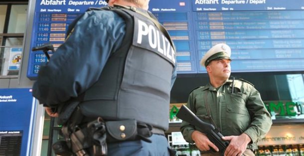 09C17C556AE0F221C5EFA43470904D57