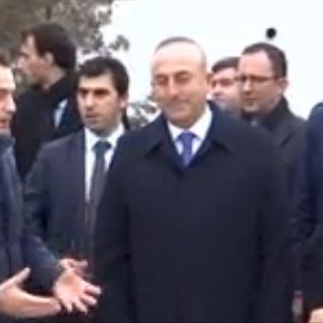 Στο τάφο του Σαδίκ ο Τούρκος ΥΠΕΞ & «μυστική» σύσκεψη με τους Βουλευτές της «Μειονότητας»!&nbsp;(vid)