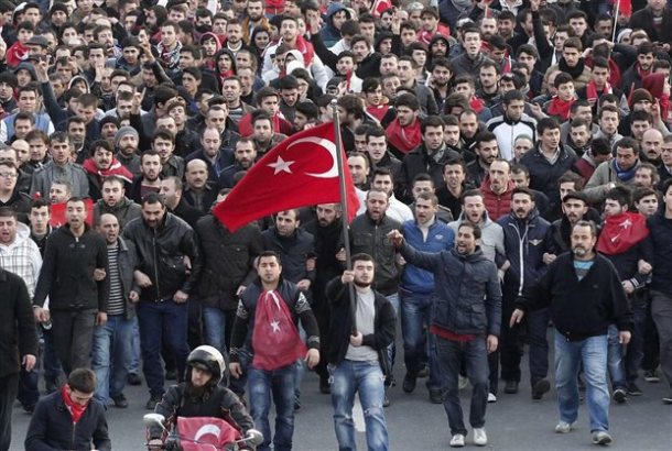 773EB82610624FB6571D33F405057C01