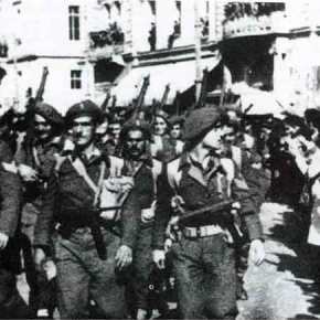 Οκτώ ερωτήματα για τον Δεκέμβριο του&nbsp;1944