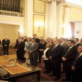 ΤΑ ΣΧΕΔΙΑ ΥΠΟΔΟΥΛΩΣΗΣ ΤΗΣ ΕΛΛΑΔΑΣ ΣΤΗΝ ΝΕΑ&nbsp;ΤΑΞΗ