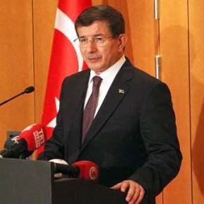 Τους “δουλεύει” ο Νταβούτογλου: Ελάτε να λύσουμε το&nbsp;Κυπριακό