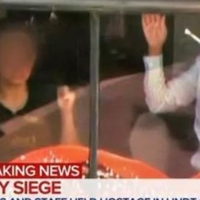 Γυναίκα όμηρος στο Σίδνεϊ: «Η Αυστραλία δέχεται επίθεση από το Ισλαμικό&nbsp;Κράτος»