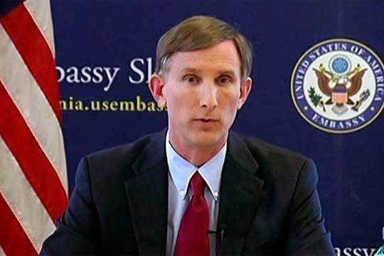 proedros-albanikou-kommatos-kosobou-kalesa-tis-ipa-na-stirixoun-ta-skopia-stin-onomasia