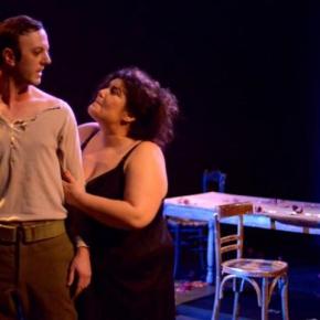 Από τη Σμύρνη στα Βούρλα – Η προσφυγιά στην παράσταση «Τελευταίο&nbsp;Σπίρτο»