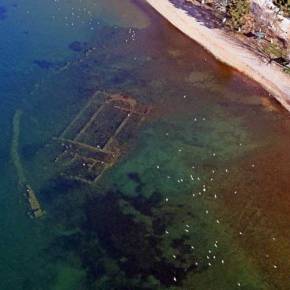 ΣΟΚΑΡΙΣΜΕΝΟΙ ΟΙ ΤΟΥΡΚΟΙ ΑΠΟ ΤΟΝ ΝΑΟ ΣΤΗΝ ΛΙΜΝΗ ΤΗΣ&nbsp;ΝΙΚΑΙΑΣ