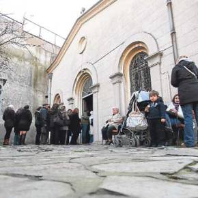 ΤΟΥΡΚΟΙ ΜΟΥΣΟΥΛΜΑΝΟΙ ΠΡΟΣΚΥΝΟΥΝ ΤΟΝ… ΕΛΛΗΝΟΡΘΟΔΟΞΟ «ΑΗ&nbsp;ΠΡΩΤΗ»