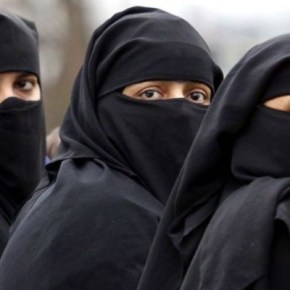 Το Ισλαμικό Κράτος εκτέλεσε 5 άνδρες εξαιτίας των γυναικών&nbsp;τους