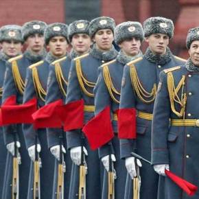 ΠΟΙΟΙ ΚΑΙ ΓΙΑΤΙ ΠΑΙΖΟΥΝ ΕΠΙΚΙΝΔΥΝΑ ΜΕ ΤΗΝ «ΡΩΣΙΚΗ&nbsp;ΦΩΤΙΑ»