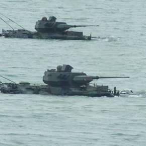 ΧΡΗΣΙΜΟΠΟΙΗΘΗΚΑΝ ΟΛΑ ΤΑ ΕΠΙΘΕΤΙΚΑ ΜΕΣΑ ΓΕΦΥΡΩΣΗΣ ΤΟΥ ΤΟΥΡΚΙΚΟΥ ΣΤΡΑΤΟΥ Φωτογραφίες-σοκ από άσκηση βίαιης διάβασης του Εβρου από τον τουρκικό&nbsp;Στρατό