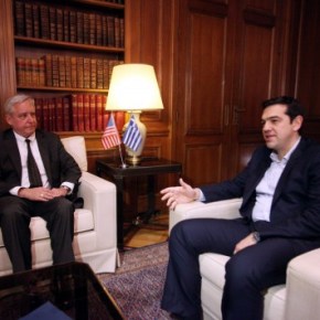 Οι ΗΠΑ «συμβουλεύουν» την Αθήνα να συνεργαστεί -Χλιαρή η στήριξη των Αμερικανών μετά το χθεσινό τηλεφώνημα Ομπάμα με Μέρκελ – Οι ΗΠΑ μας παροτρύνουν: Τηρήστε τις δεσμεύσεις&nbsp;σας