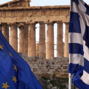 CNBC: Η Ελλάδα ενδεχομένως δεν θα μπορέσει ποτέ να ξεπληρώσει το χρέος «Οι όροι του τρέχοντος προγράμματος ουσιαστικά απαιτούν από την Ελλάδα να έχει πρωτογενές πλεόνασμα άνω του 4% για πάνω από μια δεκαετία… Καμία χώρα, με προβληματική οικονομία δεν κατάφερε ποτέ να κατορθώσει κάτι&nbsp;τέτοιο»