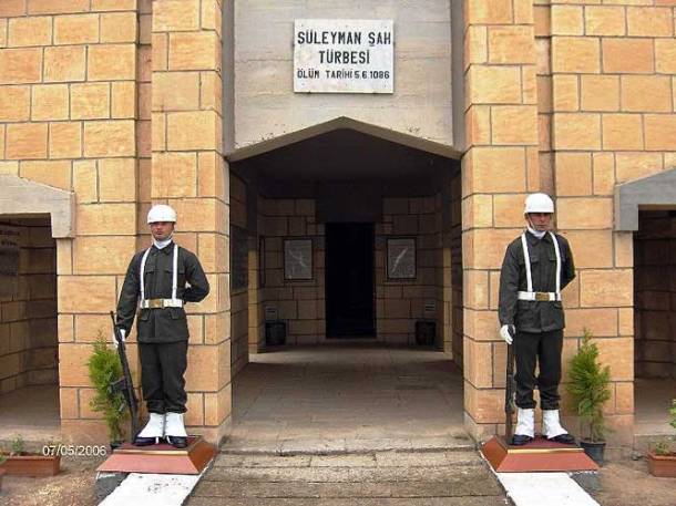 f030_Suleymansahturbesi3_1________