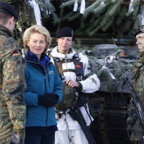 Μας απειλεί και στο NATO η Γερμανία! Απίστευτες δηλώσεις της υπουργού Άμυνας κατά&nbsp;Ελλάδας