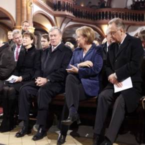 Η Α.Μέρκελ φορολογεί την χριστιανική πίστη – Χιλιάδες χριστιανοί εγκαταλείπουν τις&nbsp;εκκλησίες