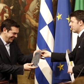 Μετά τις «χλιαρές» παραινέσεις Ρέντσι, η κρίσιμη συνάντηση Τσίπρα –&nbsp;Γιούνκερ
