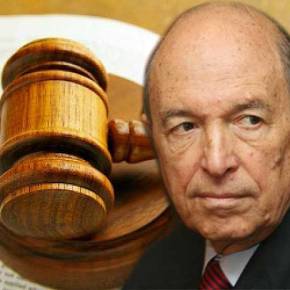 Εισαγγελέας καλεί Σημίτη να καταθέσει για τις&nbsp;μίζες