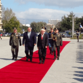 Παυλόπουλος προς Ευρωπαίους: «Φυλάμε και τα δικά σας σύνορα μην το&nbsp;ξεχνάτε»-BINTEO