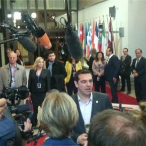 Η Ελλάδα δεν έχει την υποχρέωση να υλοποιήσει υφεσιακά μέτρα Αλέξης Τσίπρας: «Ξαναβάλαμε τη διαδικασία στις&nbsp;ράγες»