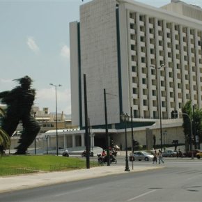 Ντρίπλα με συνάντηση τεχνικών κλιμακίων ΕΕ, ΕΚΤ, ΔΝΤ και στο Κάραβελ-Παραμένουν στην Αθήνα και συνεχίζονται οι&nbsp;συνομιλίες