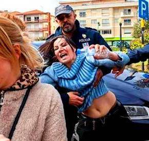 Έρχεται η σειρά μας; «Σοκ και δέος» από βίαιες ομαδικές εξώσεις των ΜΑΤ κατά οφειλετών στην&nbsp;Πορτογαλία