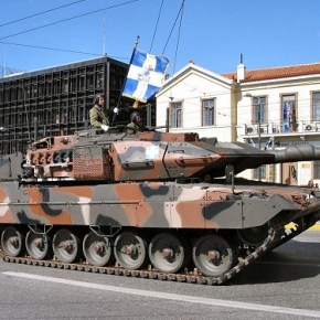 Γκάζια στο «κόκκινο» για τα Leopard 2HEL και ρεκόρ τηλεθέασης της στρατιωτικής&nbsp;παρέλασης