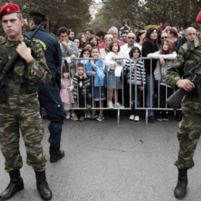 Παρέλαση χωρίς κιγκλιδώματα και με τον Στρατό να παρελαύνει και όχι να περιφρουρεί -Δηλώσεις&nbsp;Καμμένου