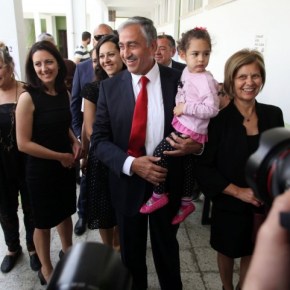 Κανονίστηκε η πρώτη επαφή Ν. Αναστασιάδη με Μουσταφά&nbsp;Ακιντζί