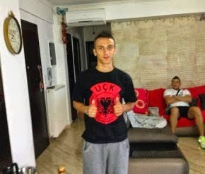 ΕΛΛΑΔΑ, Η ΜΟΝΗ ΧΩΡΑ (;;;) ΠΟΥ ΑΝΑΤΡΕΦΕΙ, ΕΚΠΑΙΔΕΥΕΙ ΚΑΙ ΕΞΟΠΛΙΖΕΙ ΤΟΥΣ ΦΟΝΙΑΔΕΣ&nbsp;ΤΗΣ