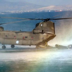 Εντυπωσιακή η Επίδειξη των Ειδικών Δυνάμεων προς τιμή του Υπουργού Άμυνας της Αιγύπτου!&nbsp;(φώτο)