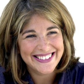 ΝΑΟΜΙ ΚΛΑΙΝ: «Καλά κάνει ο Τσίπρας, η Ελλάδα δεν πρόκειται να&nbsp;χαθεί»