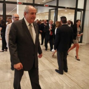 «Εντός ημερών ο έντιμος&nbsp;συμβιβασμός»