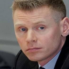 Φ.Λεγκρέν: «Πώς Βρυξέλλες-Βερολίνο εκτέλεσαν την Ελλάδα για να διασωθούν οι γαλλικές και γερμανικές&nbsp;τράπεζες»