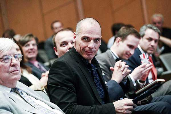 varoufakis3_-600X400