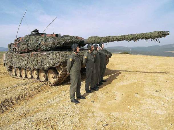 712Χ534---leo2a6-gr-ar-c