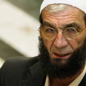 Ο ΜΠΟΥΤΑΡΗΣ ΚΗΡΥΤΤΕΙ… ΙΣΛΑΜΙΚΕΣ&nbsp;«ΑΓΑΠΕΣ»