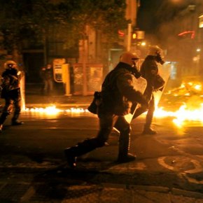 Τι προβλέπει το Σύνταγμα για τις Ένοπλες Δυνάμεις και την εσωτερική&nbsp;ασφάλεια;