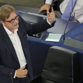 Ποιος ευρωπαίος ηγέτης «εξίσωσε» εφοπλιστές και Έλληνες στρατιωτικούς!&nbsp;BINTEO