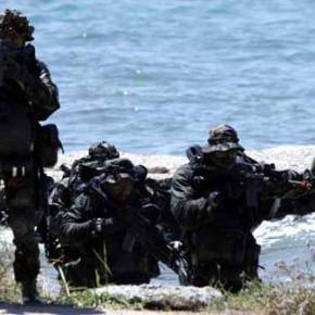 ΔΥΚ – Οι Έλληνες Βατραχάνθρωποι στον Ανορθόδοξο&nbsp;Πόλεμο