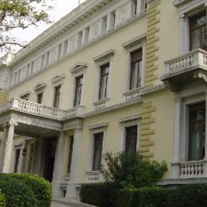 Με αφορμή την 41η επέτειο αποκατάστασης της Δημοκρατίας Προεδρικό Μέγαρο: Άτυπο συμβούλιο πολιτικών αρχηγών υπό τον Πρόεδρο της&nbsp;Δημοκρατίας