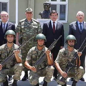 ΝΤΑΒΟΥΤΟΓΛΟΥ – ΤΣΑΟΥΣΟΛΓΟΥ, ΦΟΒΟΙ KAI ΓΙΑ ΤΗΝ ΖΩΗ&nbsp;ΤΟΥΣ