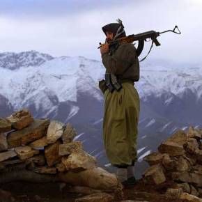 Από τη μια «βροντά» και από την άλλη «τρέμει» η&nbsp;Τουρκία