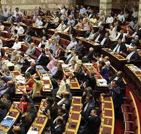 Αυτοί είναι οι νέοι μισθοί βουλευτών και κυβερνητικών στελεχών – Πόσο μειώνονται από την κατάργηση του&nbsp;αφορολόγητου