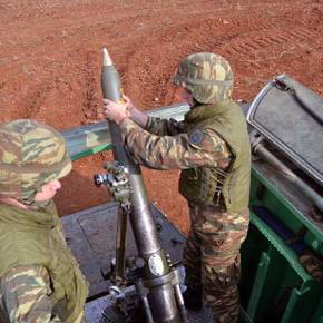 «Ζεσταίνουν τους Σωλήνες εκτόξευσης» των Όλμων 81 χιλιοστών και 4,2 ιντσών οι Ταξιαρχίες του&nbsp;Ε.Σ