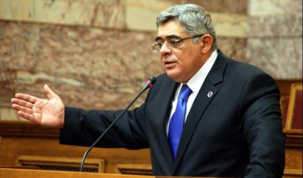 mixaloliakos-23__article