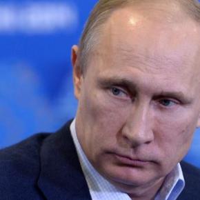 Β.Πούτιν στο CBS: «Όσοι αντάρτες εκπαιδεύτηκαν από την Ουάσιγκτον λιποτάκτησαν και ενώθηκαν με το ISIL μαζί με τον αμερικανικό οπλισμό&nbsp;τους»