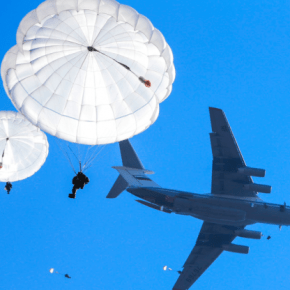 «Αεροαπόβαση» Ρώσων στη Συρία! 15 μεταγωγικά αεροσκάφη έχουν στείλει σε 15&nbsp;μέρες