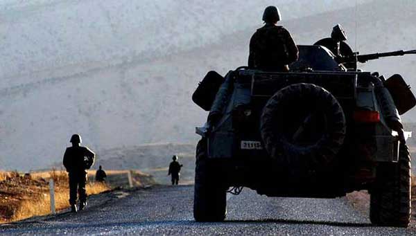 turkisjsoldierskurdistan--600